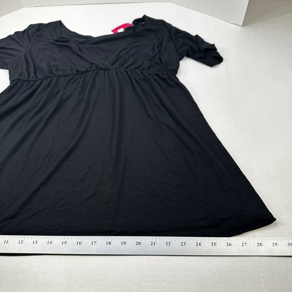 Isabel Maternity Women's Size XXL Top Deep V-Neck Nursing Black New With Tags - Picture 10 of 12